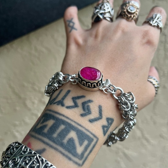 Maille stainless steel indian ruby bracelet . Handmade chain & ruby gem clasp - Picture 12 of 16